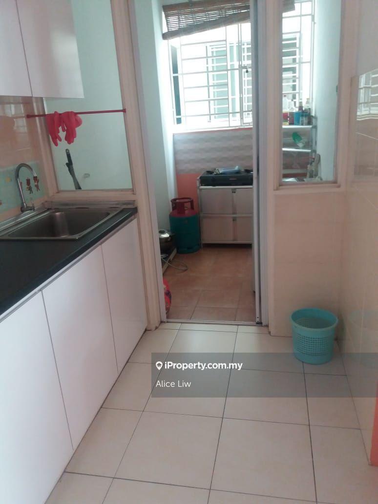 Condominium for Rent in Platinum Lake PV 13 by Alice Liw - iProperty.com.my