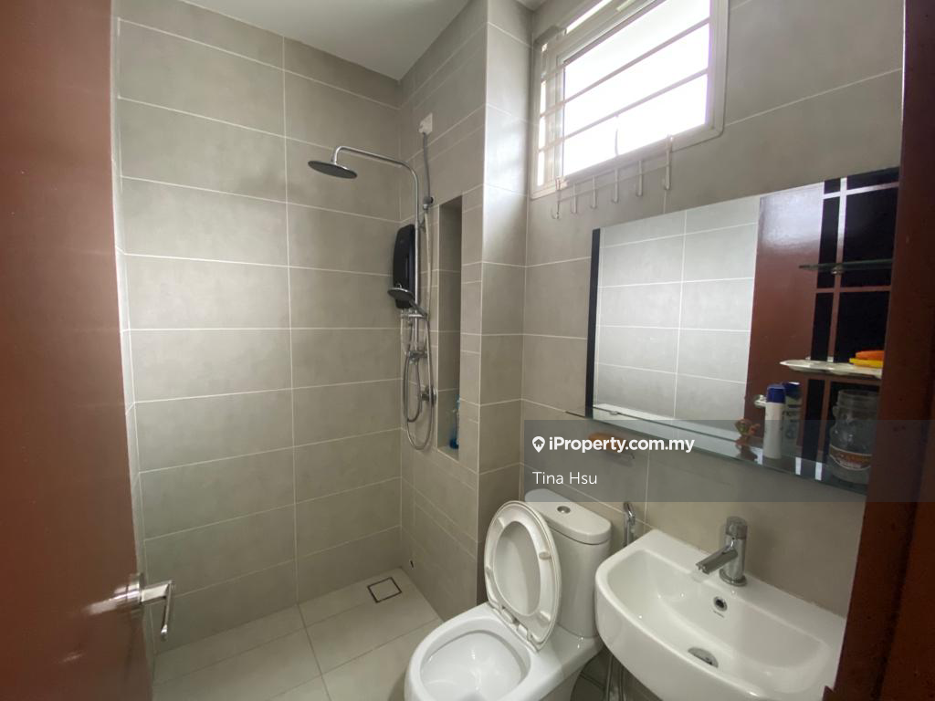 Rumah Berangkai 2 Tingkat untuk Dijual di Taman Seri Austin, Tebrau oleh Tina Hsu - iProperty.com.my
