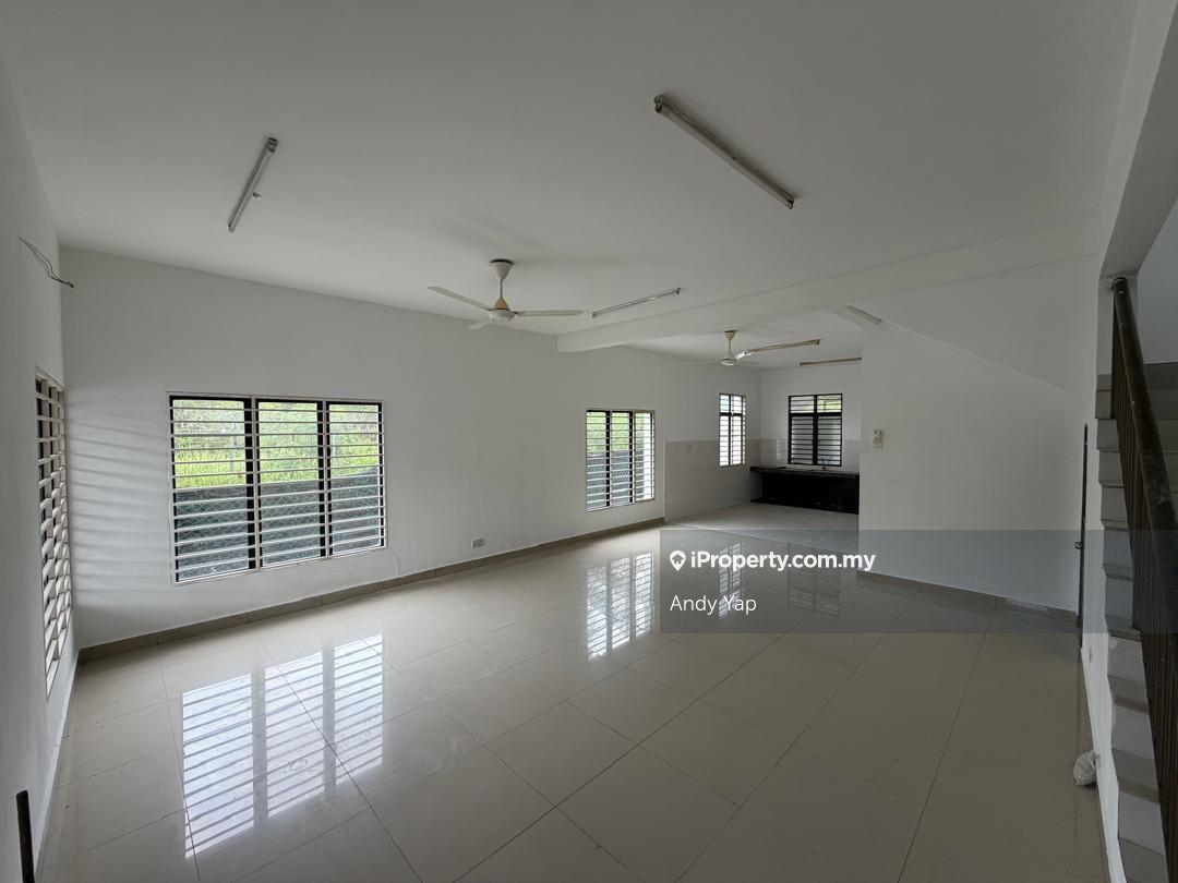 Rumah Teres untuk Dijual di Saujana Rawang, Rawang oleh Andy Yap - iProperty.com.my