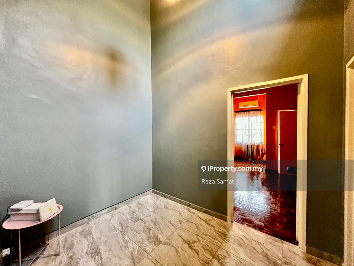 Rumah Berangkai 2 Tingkat untuk Dijual di Sungai bertek klang, Klang oleh Reza Samat - iProperty.com.my