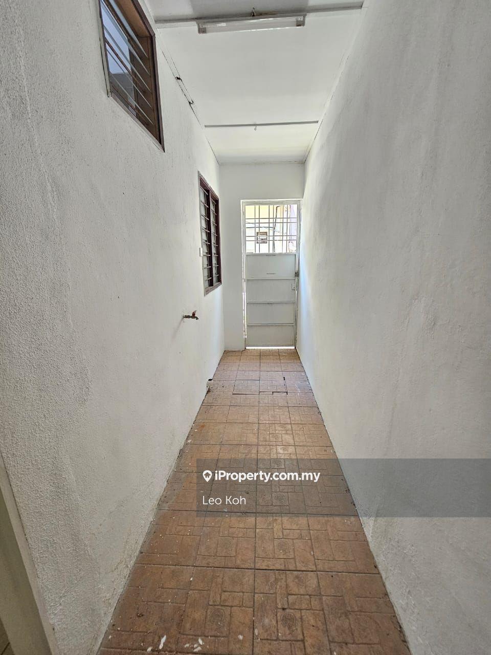 2.5-storey Terraced House for Sale in BANDAR PUCHONG JAYA, Puchong by Leo Koh - iProperty.com.my