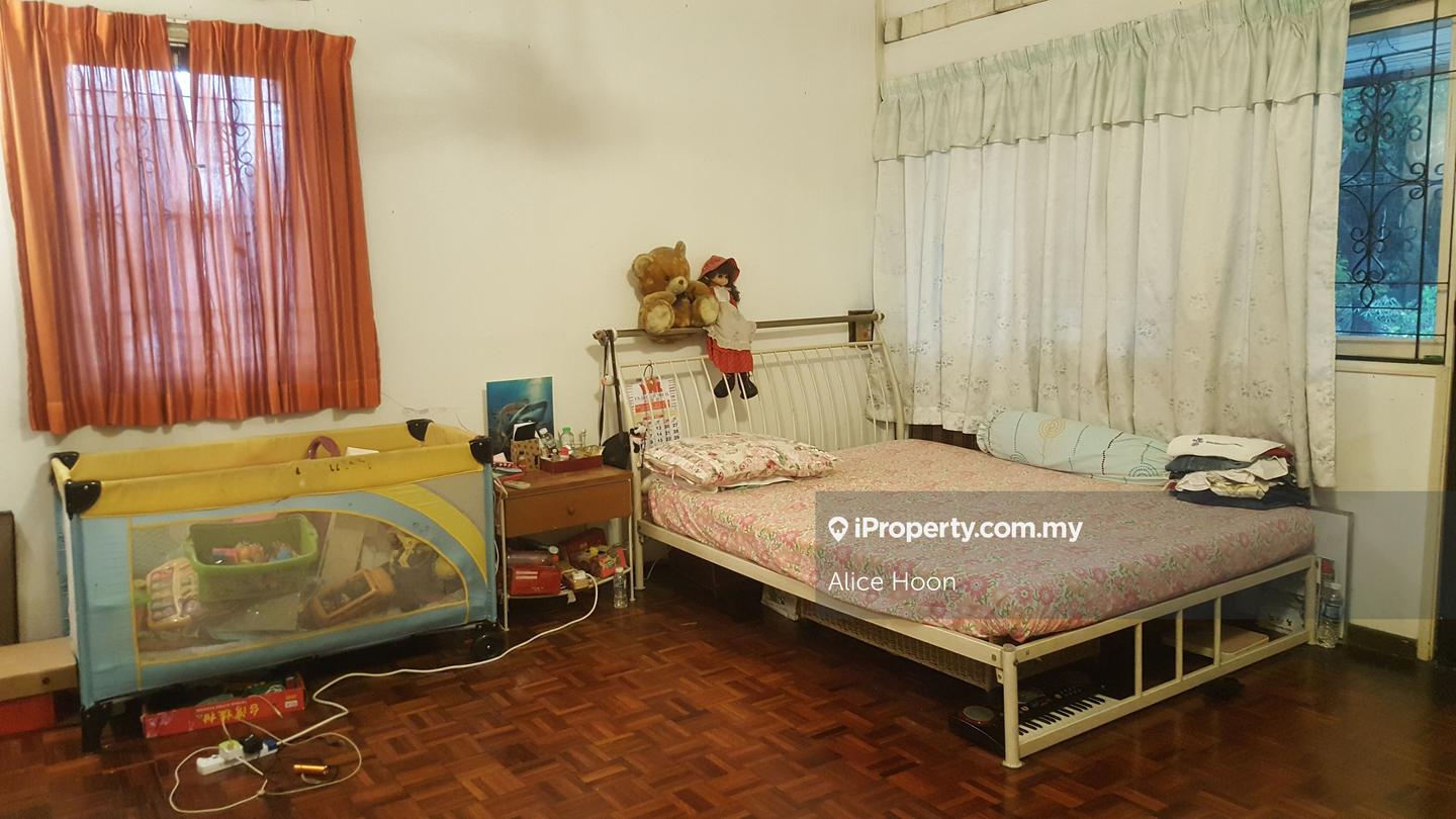 Rumah Berangkai 2 Tingkat untuk Dijual di Kuala Lumpur, Taman Desa oleh Alice Hoon - iProperty.com.my