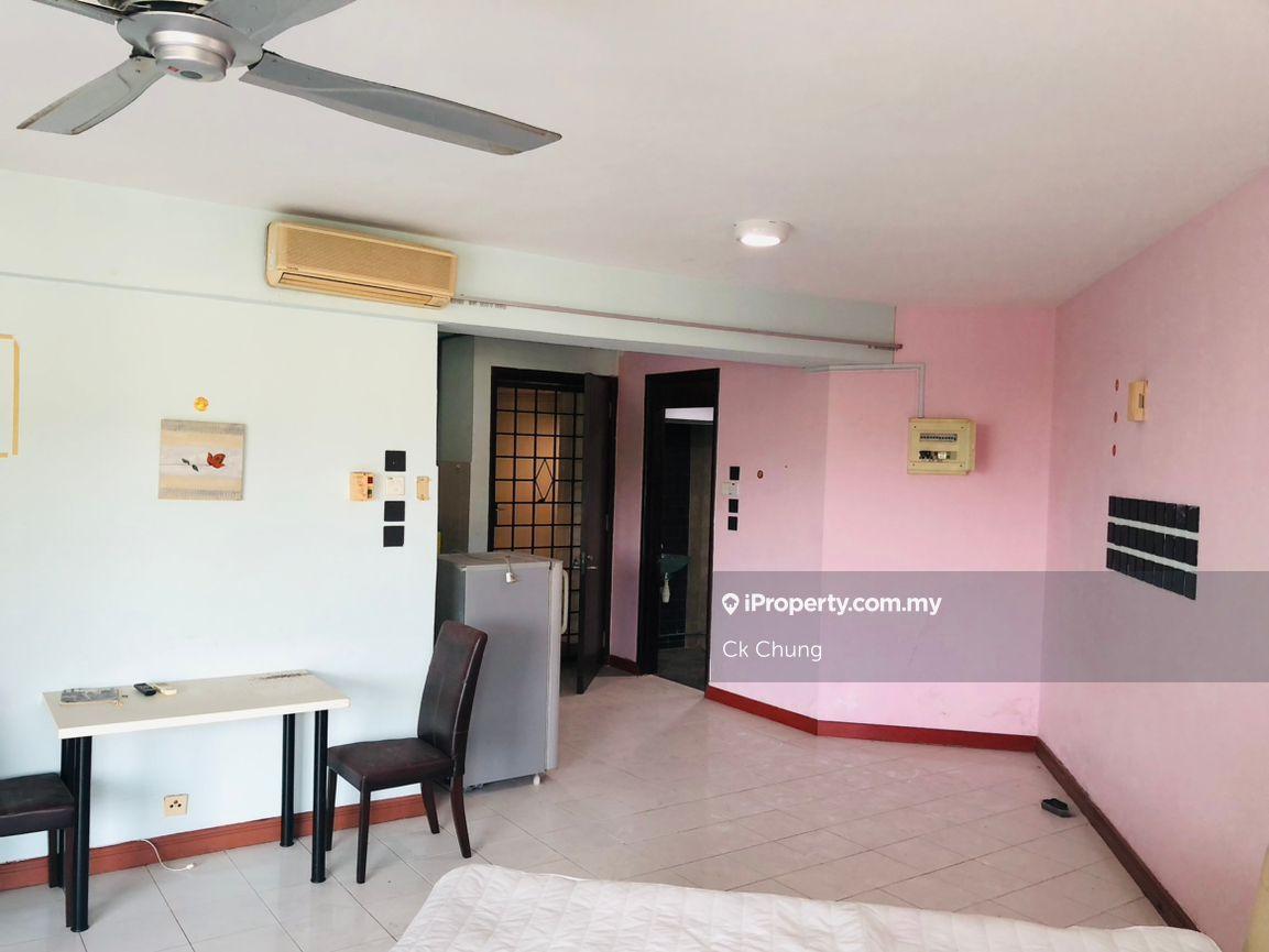 Kondominium untuk Dijual di Riana Green Condominium oleh Ck Chung - iProperty.com.my