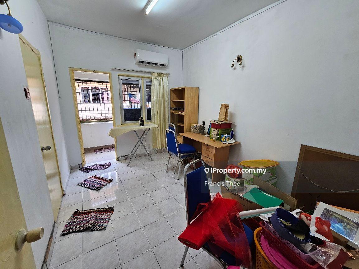 3-storey Terraced House for Sale in Taman Putri Jaya, Cheras by Francis Thee - iProperty.com.my