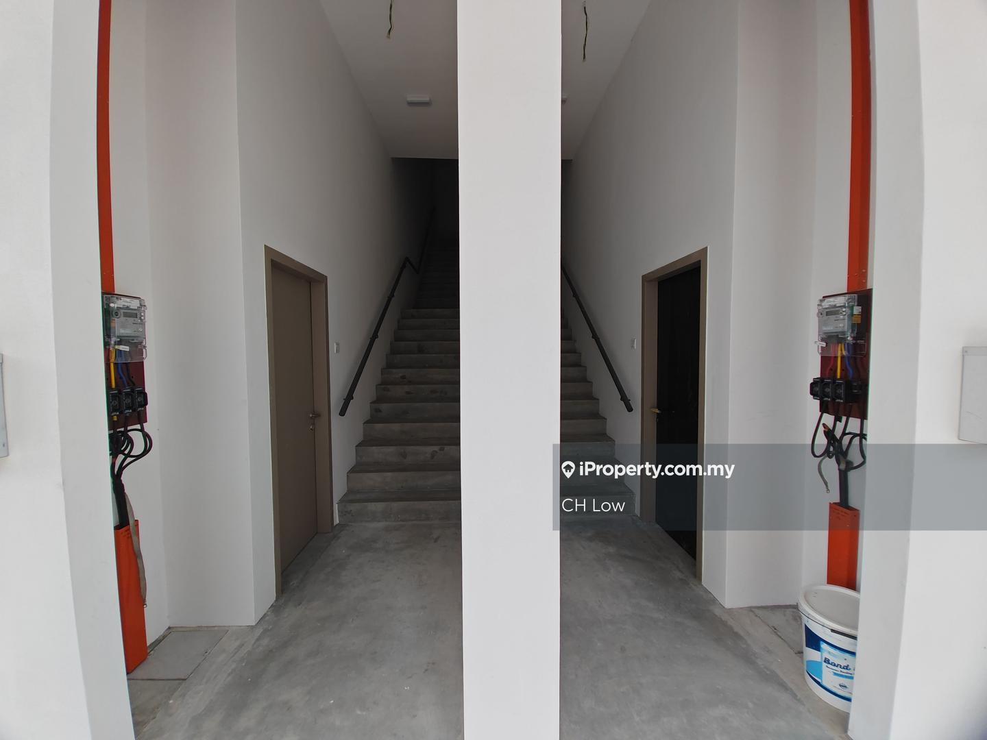 Shop-Office for Rent in Taman Sutera, Kajang by CH Low - iProperty.com.my
