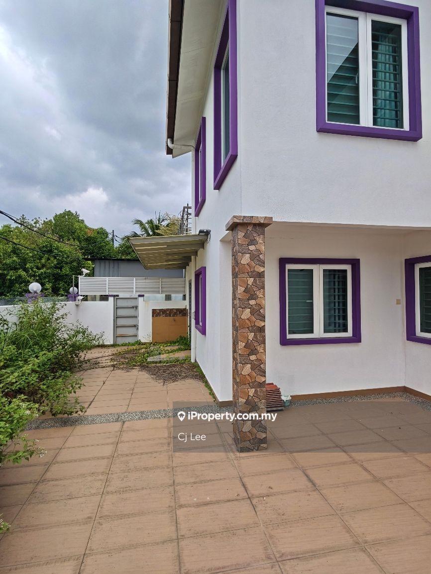 Semi-Detached House for Sale in Taman Lestari Putra, Seri Kembangan by Cj Lee - iProperty.com.my