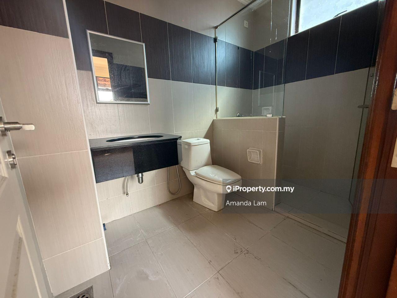 Bungalow House for Sale in D'Residence, Bayan Lepas by Amanda Lam - iProperty.com.my