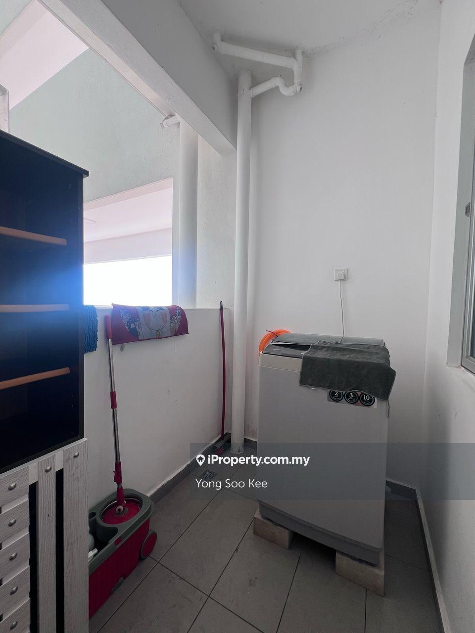 Condominium for Rent in Signature Two by Yong Soo Kee - iProperty.com.my