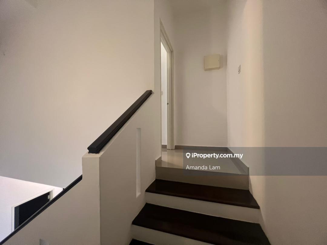 Semi-Detached House for Sale in Dua Villas, Sungai Ara by Amanda Lam - iProperty.com.my