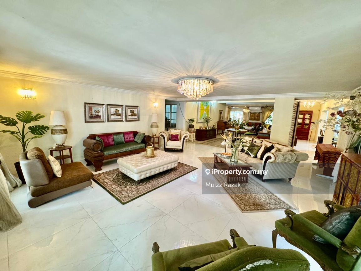 Bungalow House for Sale in Istana Bukit Kayangan, Shah Alam by Muizz Razak - iProperty.com.my