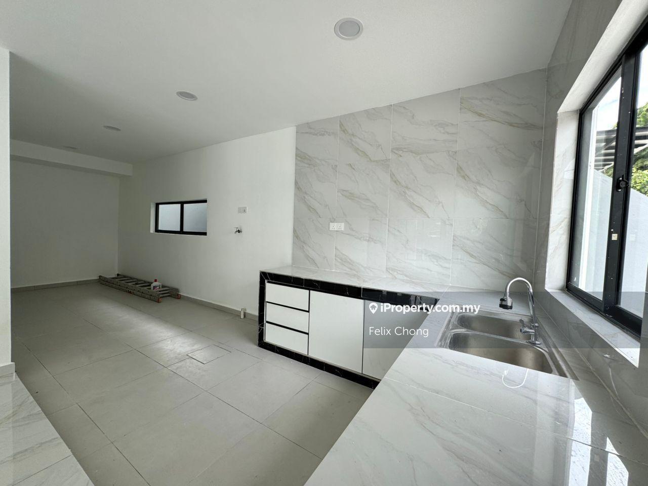 Semi-Detached House for Sale in Kampung Mahmoodiah, Johor Bahru by Felix Chong - iProperty.com.my