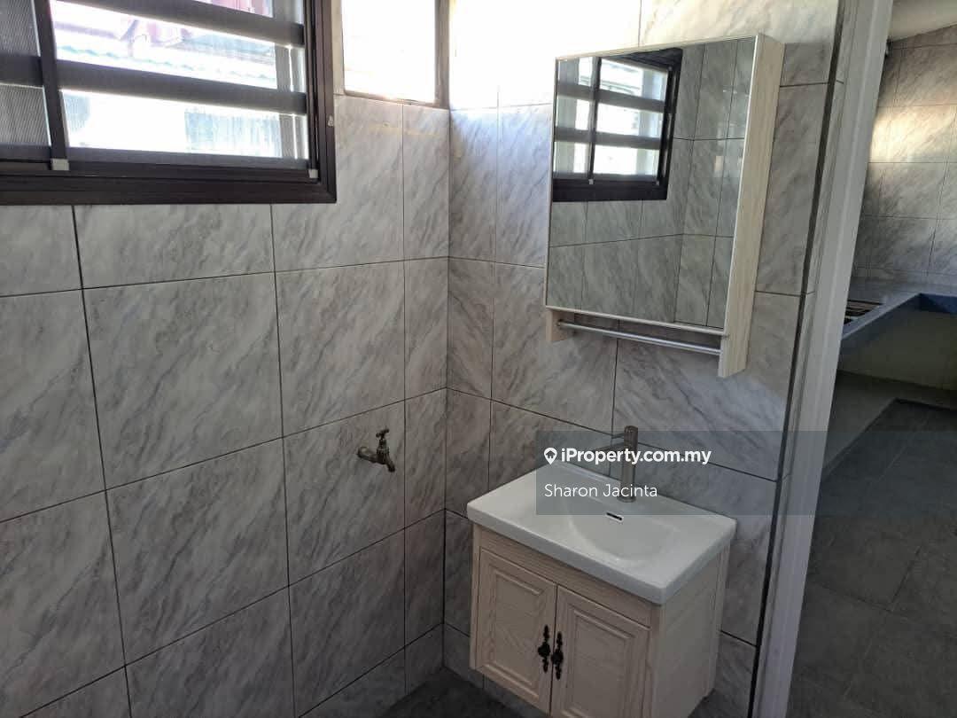 Rumah Berangkai 1 Tingkat untuk Dijual di c114h, Seremban oleh Sharon Jacinta - iProperty.com.my