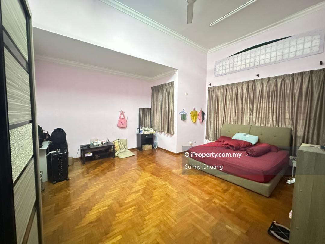 Rumah Berangkai 2 Tingkat untuk Dijual di Taman Gaya, Ulu Tiram oleh Sunny Chuang - iProperty.com.my