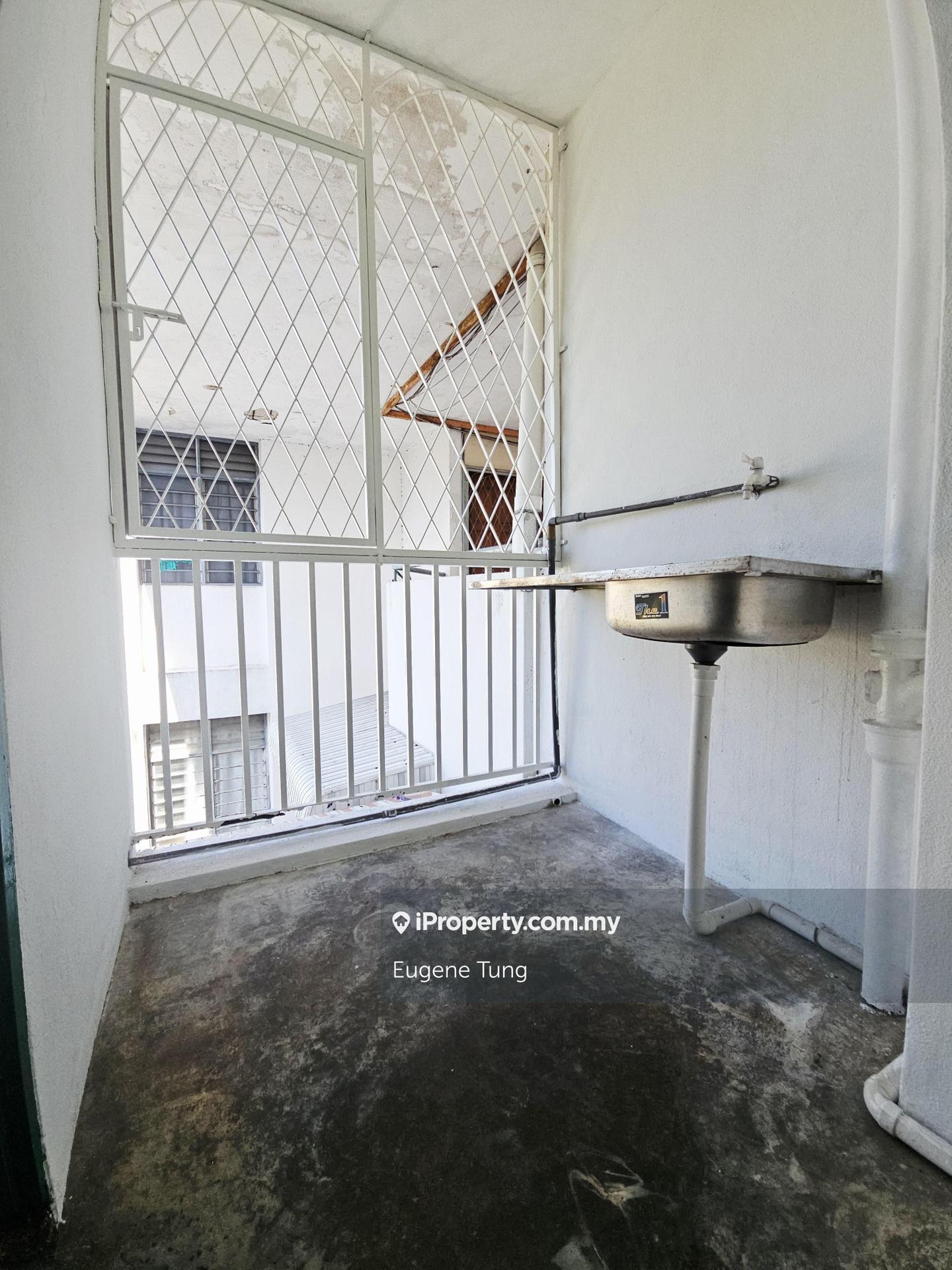 Rumah Pangsa untuk Dijual di Taman Batu Bukit oleh Eugene Tung - iProperty.com.my