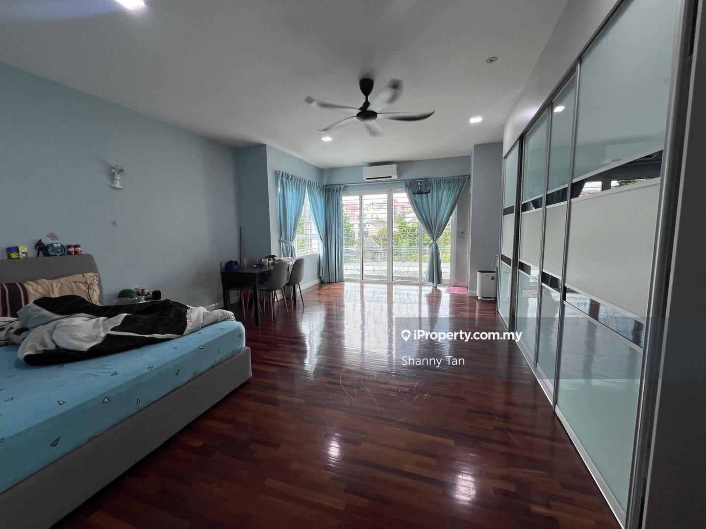 Rumah Berangkai 3 Tingkat untuk Dijual di Taming Indah 2, Bandar Sungai Long oleh Shanny Tan - iProperty.com.my