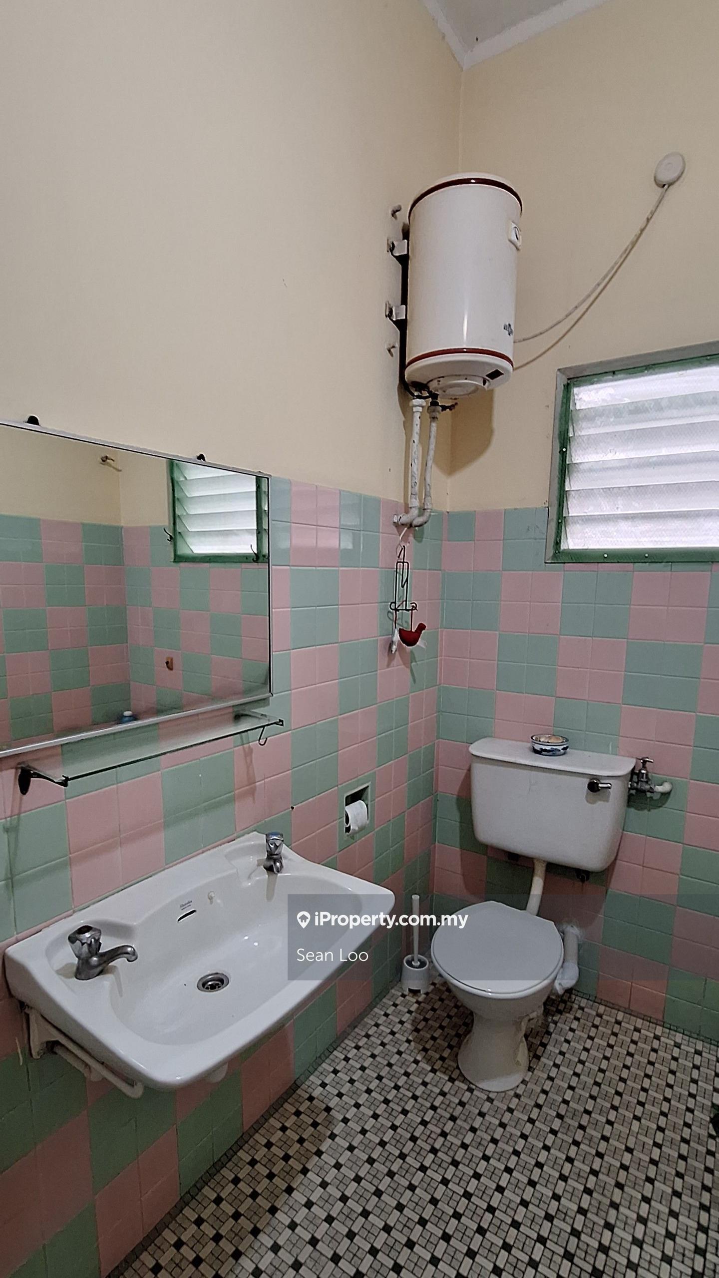 Bungalow House for Sale in Taman Million, Jalan Ipoh by Sean Loo - iProperty.com.my