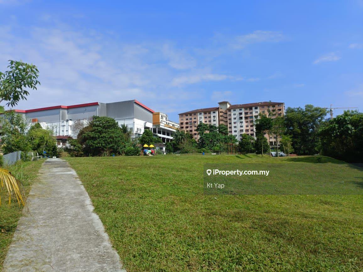 Rumah Berangkai 2 Tingkat untuk Dijual di Taman Cheras Awana, Batu 9 Cheras, Cheras oleh Kt Yap - iProperty.com.my