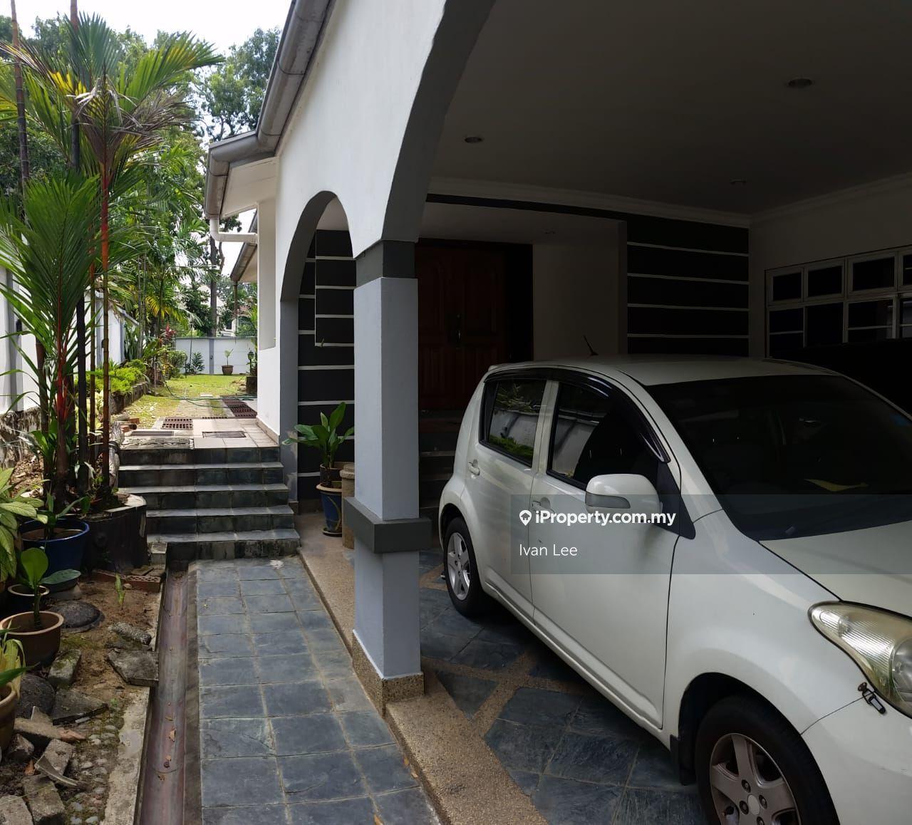 Semi-Detached House for Sale in Kelana Jaya, Petaling Jaya by Ivan Lee - iProperty.com.my