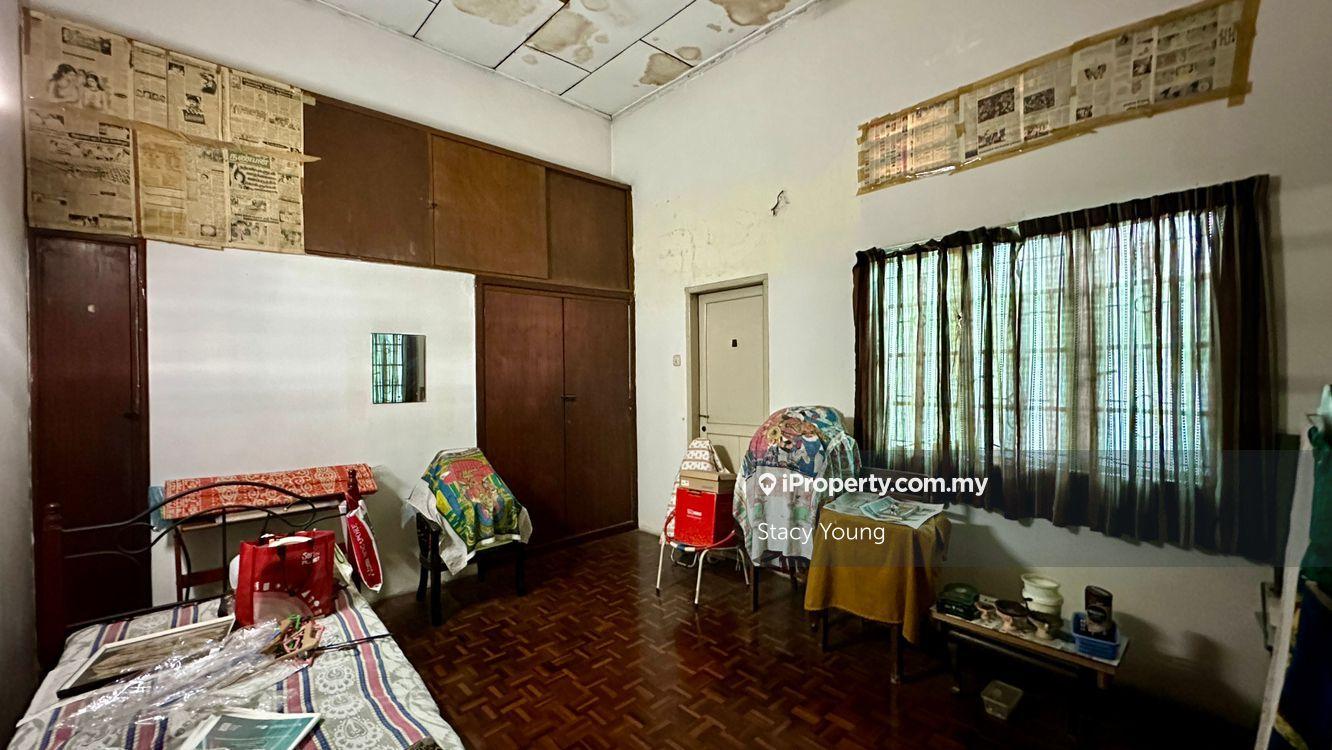 Bungalow House for Sale in Bangsar Bukit Persekutuan, Bangsar by Stacy Young - iProperty.com.my
