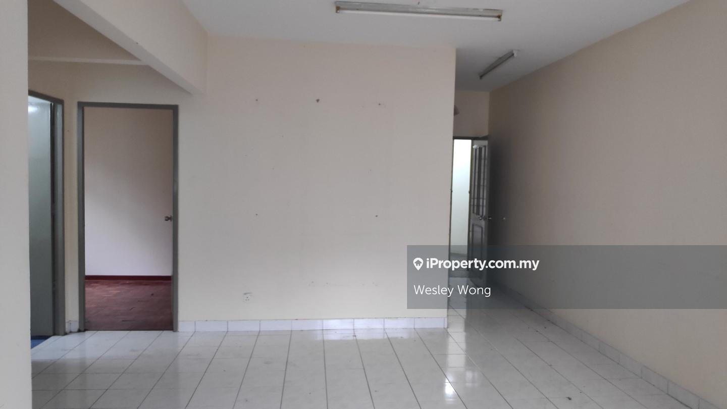 Apartment for Sale in Crystal Tower (Pangsapuri Kristal) by Wesley Wong - iProperty.com.my