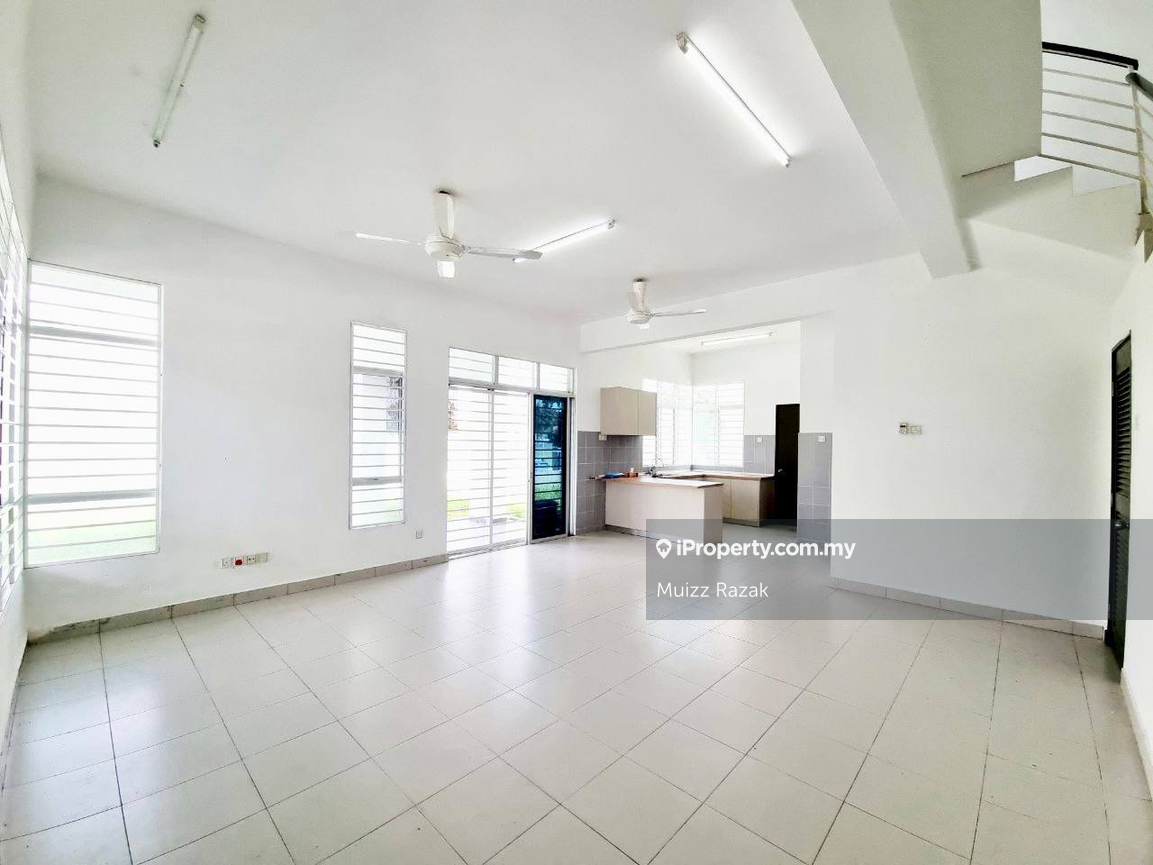 Rumah Berangkai 2 Tingkat untuk Dijual di Bandar Hillpark, Puncak Alam oleh Muizz Razak - iProperty.com.my