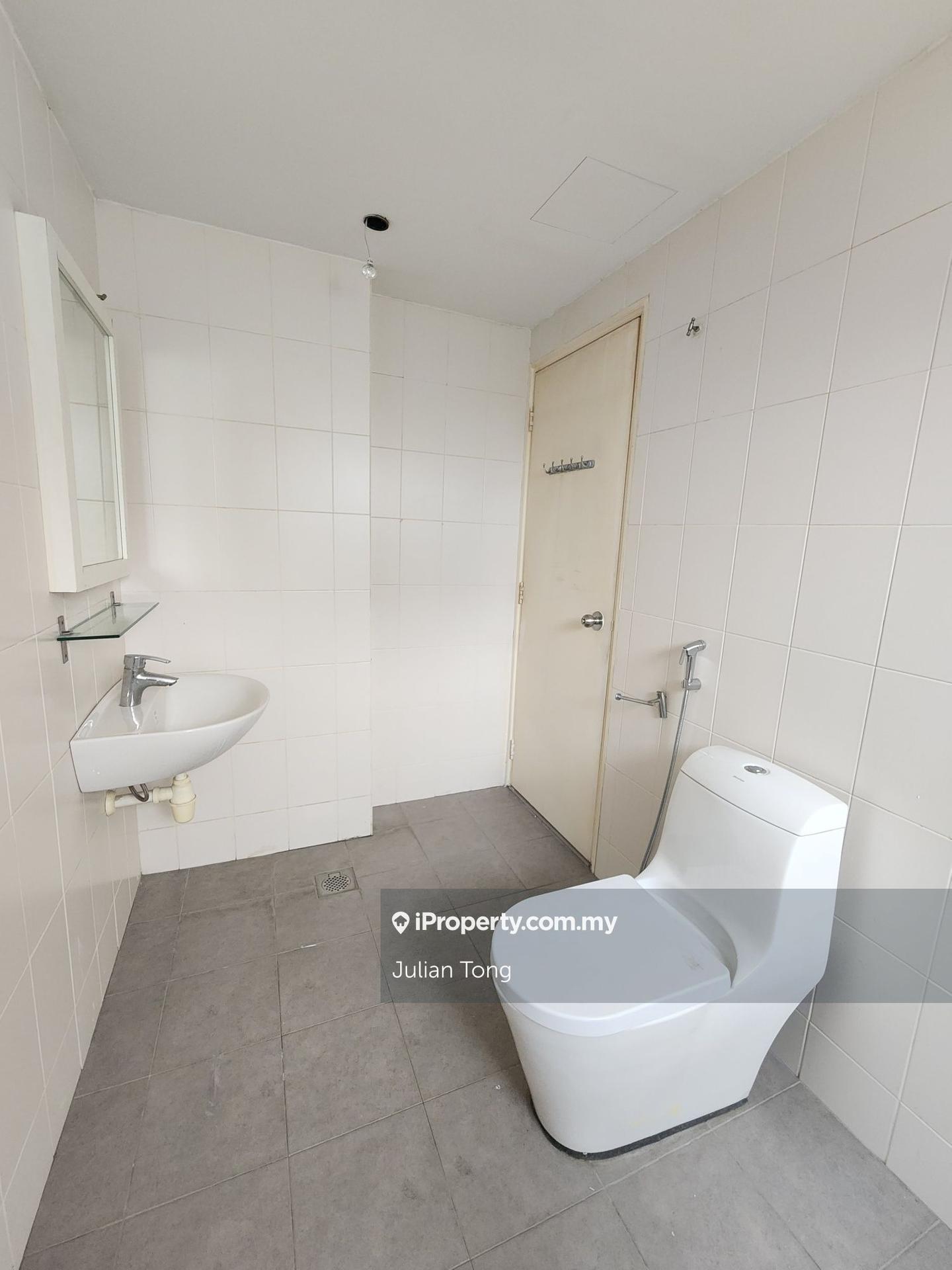 Condominium for Sale in Indah Damansara by Julian Tong - iProperty.com.my