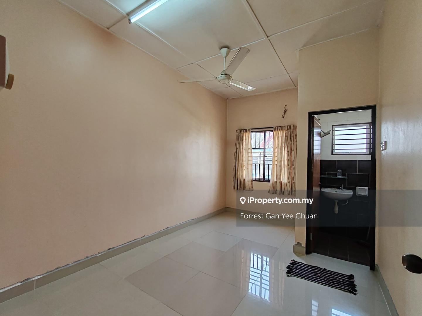 Rumah Berangkai 2 Tingkat untuk Dijual di Taman Saga, Klang oleh Forrest Gan Yee Chuan - iProperty.com.my