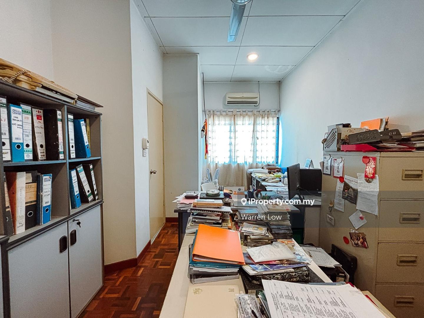 Rumah Teres untuk Dijual di Seri Utama Damansara, Kota Damansara oleh Warren Low - iProperty.com.my