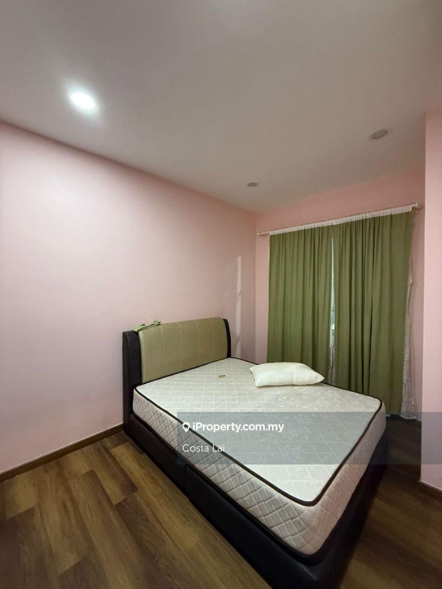 3-storey Terraced House for Sale in Academia Lane, Samarahan by Costa Lai - iProperty.com.my