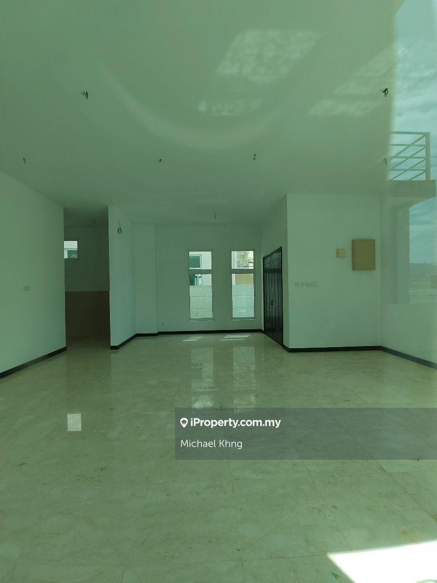 Banglo untuk Dijual di Batu Feringghi, Penang oleh Michael Khng - iProperty.com.my