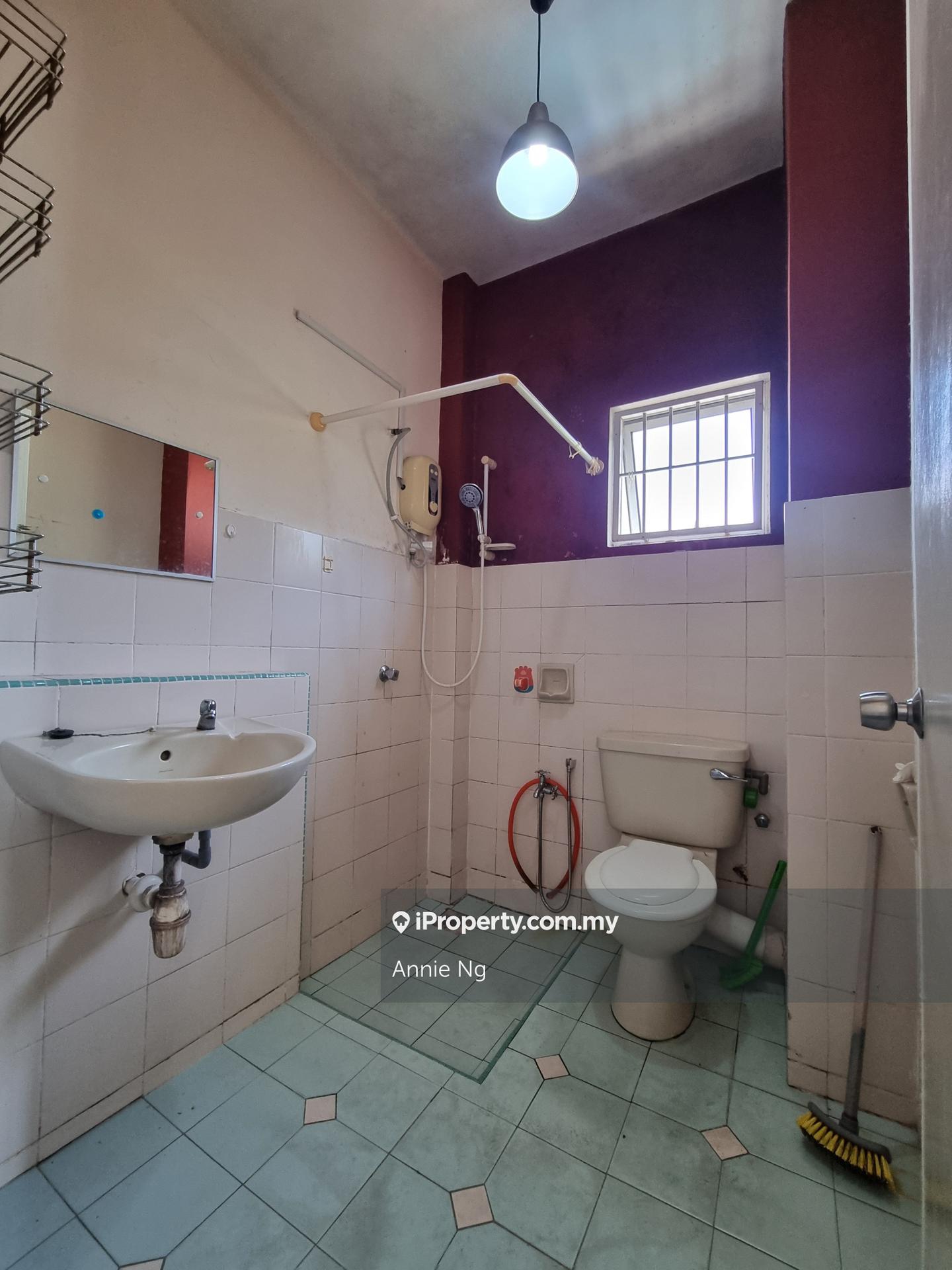 Pangsapuri untuk Dijual di Seri Puri oleh Annie Ng - iProperty.com.my