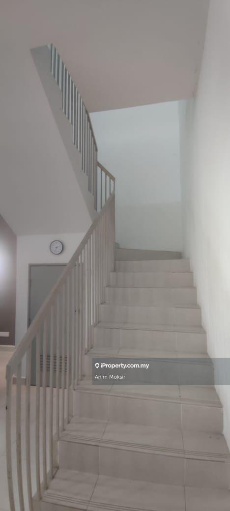 Rumah Berangkai 2 Tingkat untuk Disewa di Bandar Puncak Alam, Puncak Alam oleh Anim Moksir - iProperty.com.my