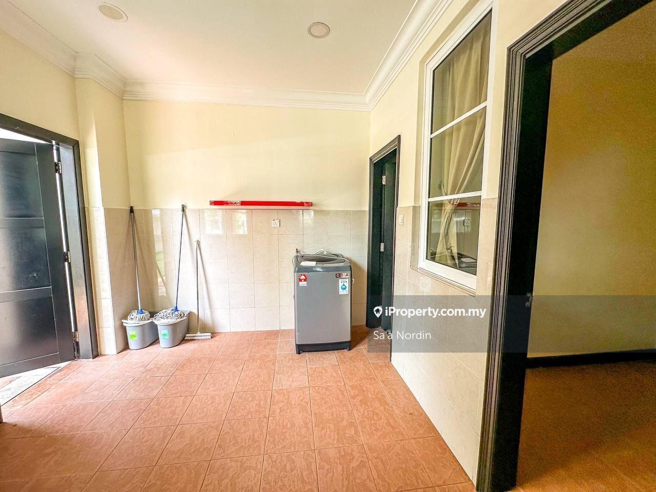 Bungalow House for Sale in 3 Storey Bungalow Kiara Peak Residence., Mont Kiara by Sa'a Nordin - iProperty.com.my