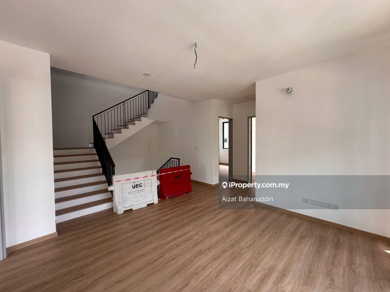 3-storey Terraced House for Sale in BANDAR PUCHONG JAYA, Puchong by Aizat Baharuddin - iProperty.com.my
