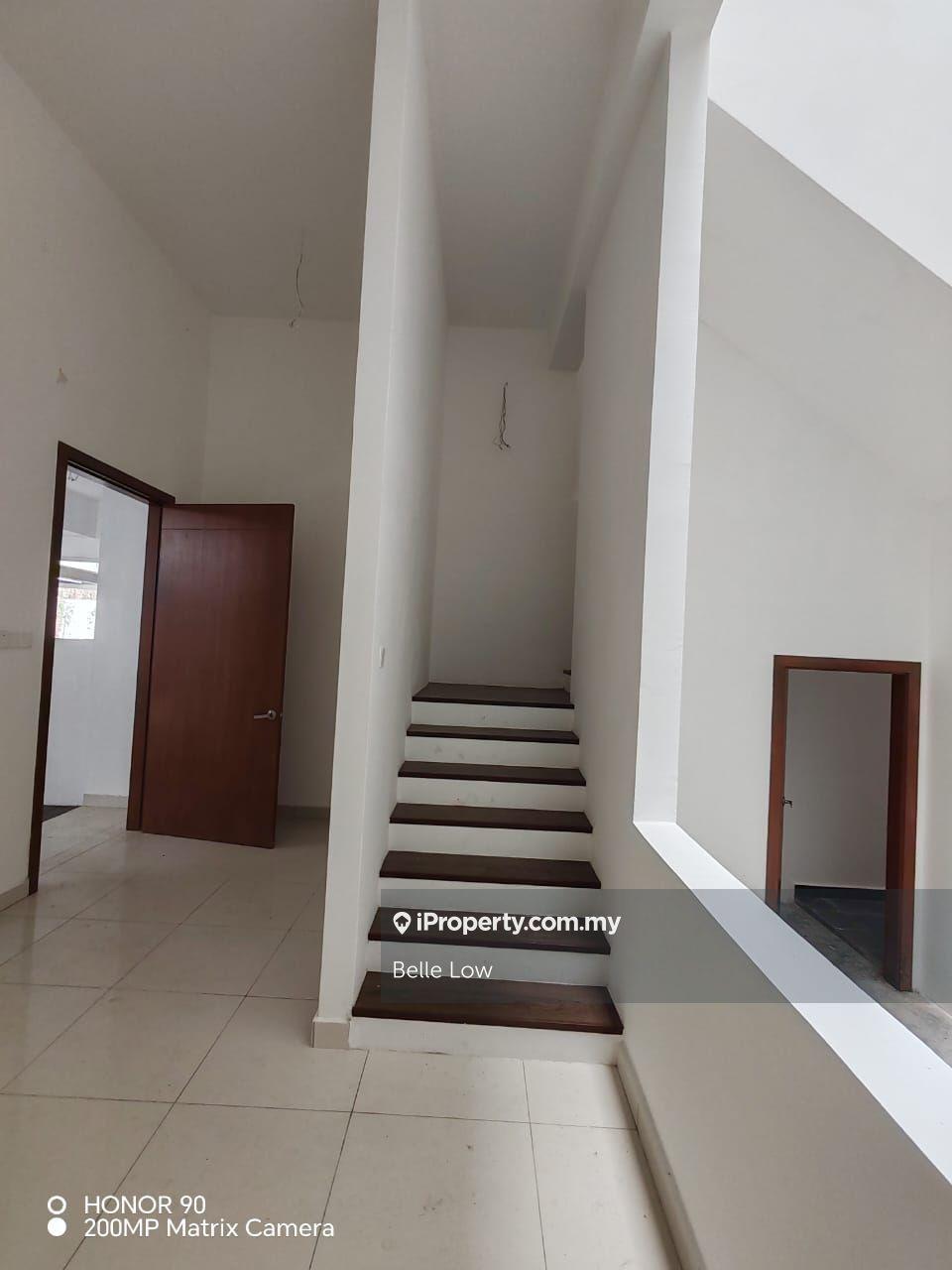 4-storey Terraced House for Sale in Damansara Perdana, Selangor by Belle Low - iProperty.com.my