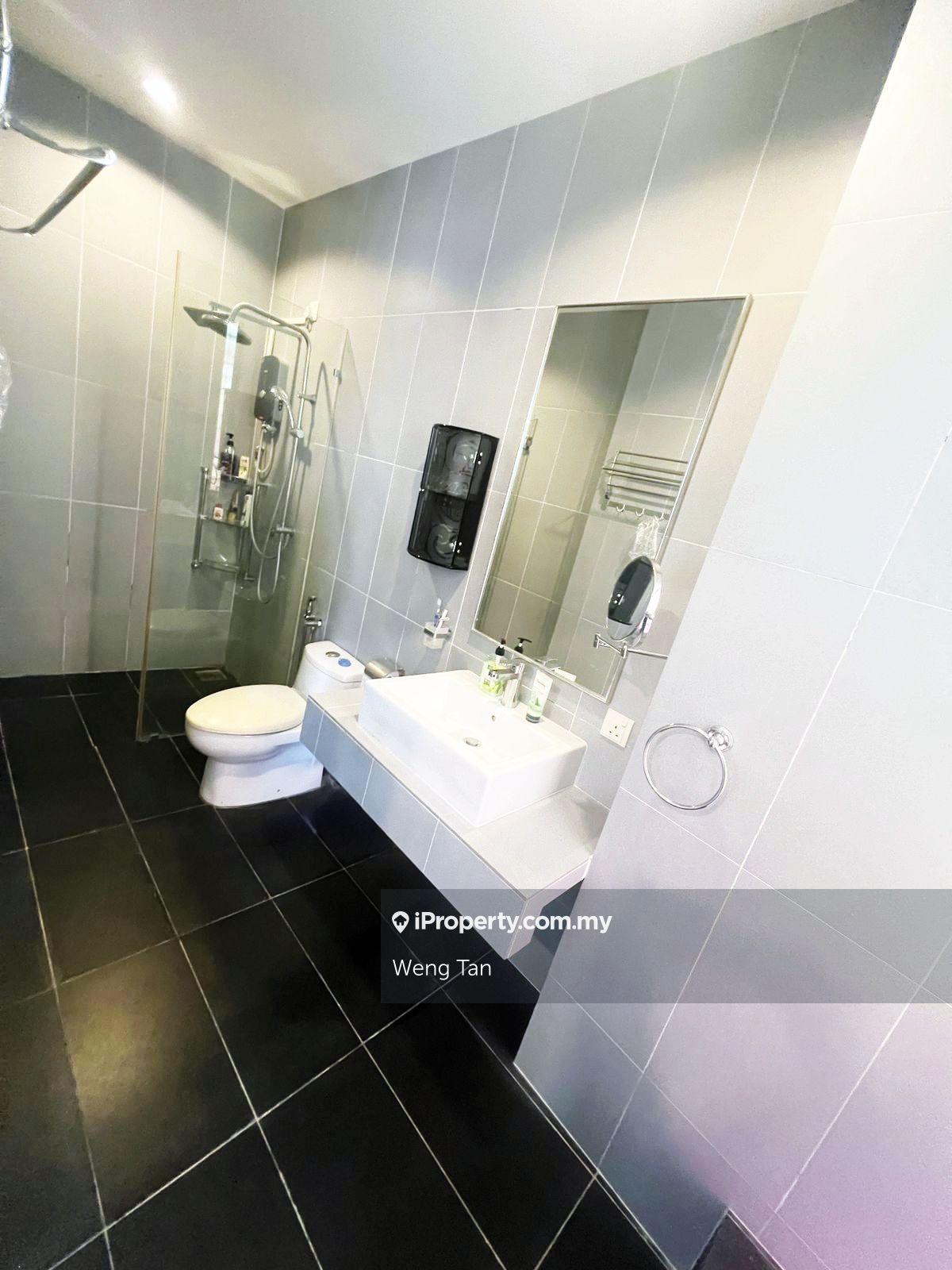 Rumah Berangkai 2 Tingkat untuk Dijual di LAMAN GLENMARIE, Shah Alam oleh Weng Tan - iProperty.com.my