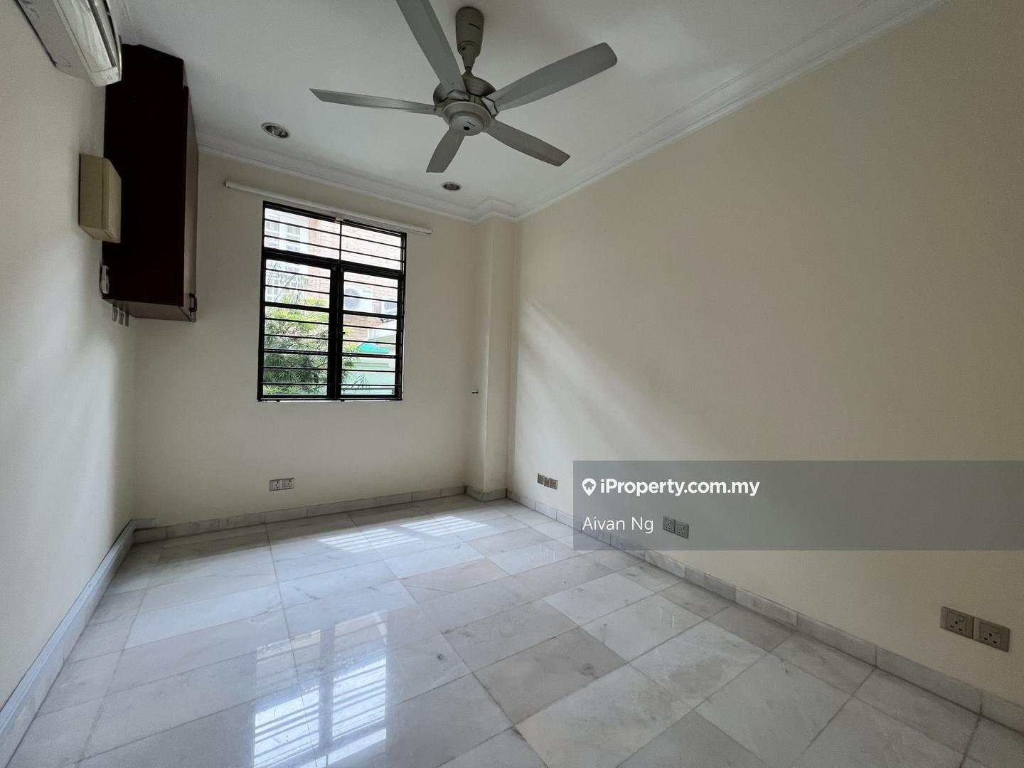 Banglo untuk Dijual di Damansara Heights, Damansara Heights oleh Aivan Ng - iProperty.com.my