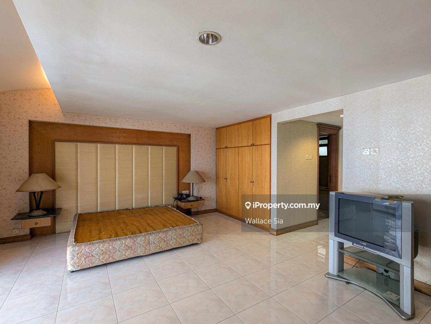 Kondominium untuk Dijual di Mutiara Villa oleh Wallace Sia - iProperty.com.my