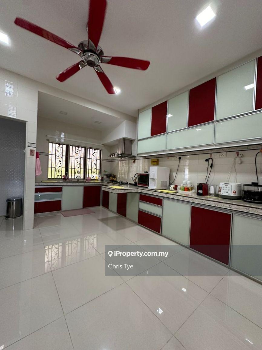 Rumah Berangkai 3 Tingkat untuk Dijual di Taman Damai Jaya, Batu Caves, Batu Caves oleh Chris Tye - iProperty.com.my