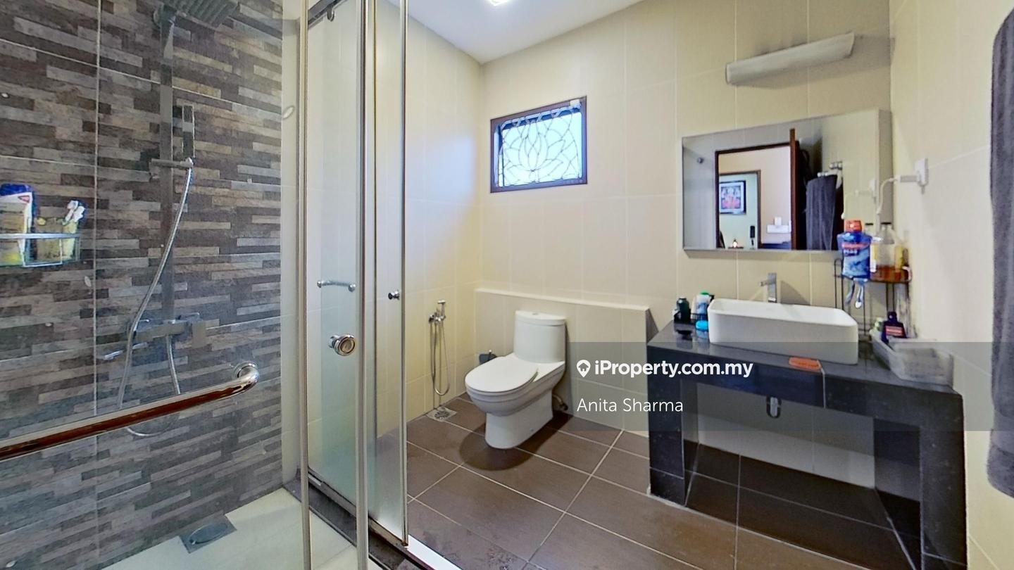 Semi-Detached House for Sale in Kelana Jaya, Petaling Jaya by Anita Sharma - iProperty.com.my