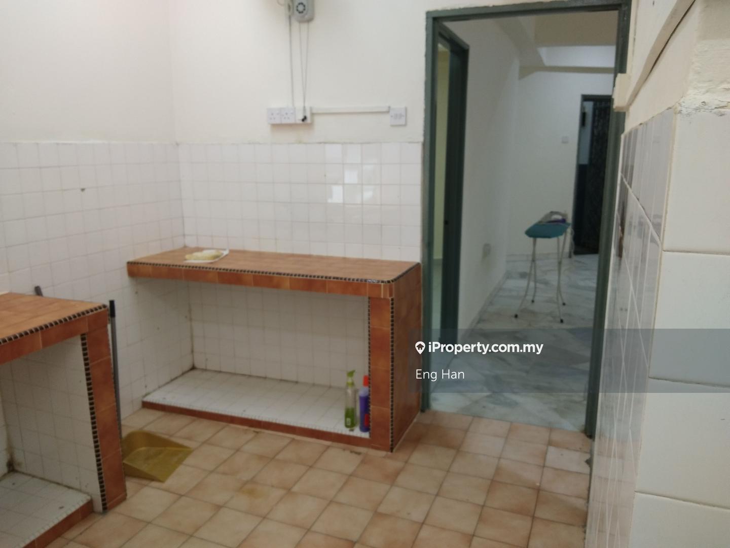 Rumah Pangsa untuk Dijual di Kuchai Entrepreneurs Park oleh Eng Han - iProperty.com.my