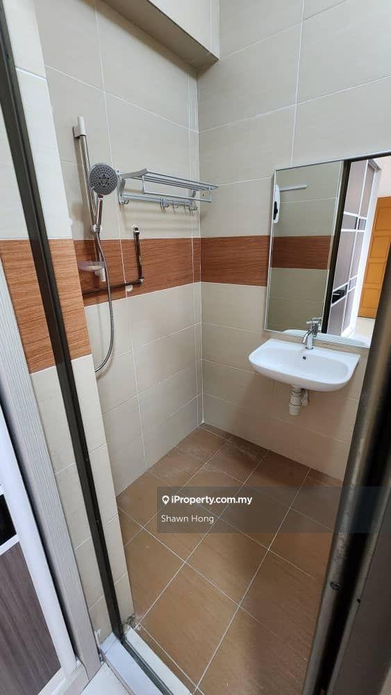 Kondominium untuk Dijual di Taman Desa Relau 2 oleh Shawn Hong - iProperty.com.my