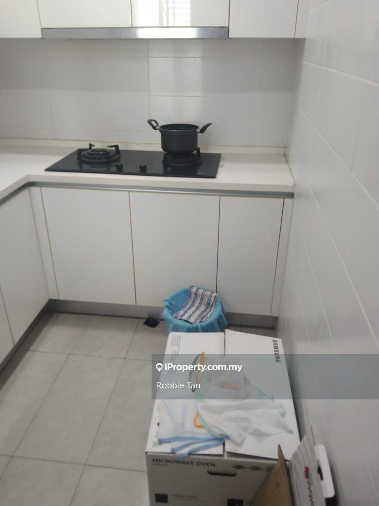 Service Residence for Sale in Paragon Residences @ Straits View by Robbie Tan - iProperty.com.my