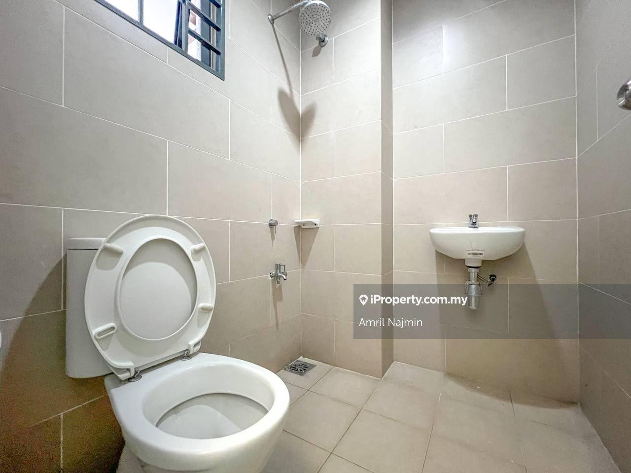Rumah Berangkai 2 Tingkat untuk Dijual di Alam Impian Ttdi, Shah Alam oleh Amril Najmin - iProperty.com.my