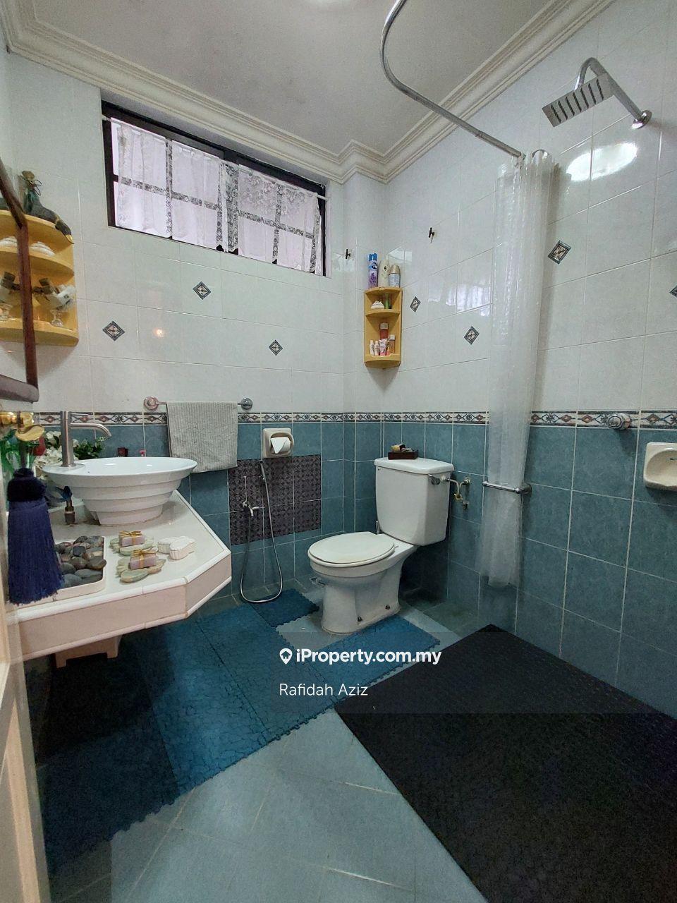 Rumah Berkembar untuk Dijual di Seksyen 8, Kota Damansara oleh Rafidah Aziz - iProperty.com.my