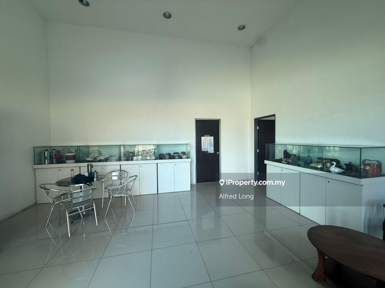 Semi-D Factory for Sale in Taman Perindustrian Bukit Serdang, Seri Kembangan by Alfred Long - iProperty.com.my