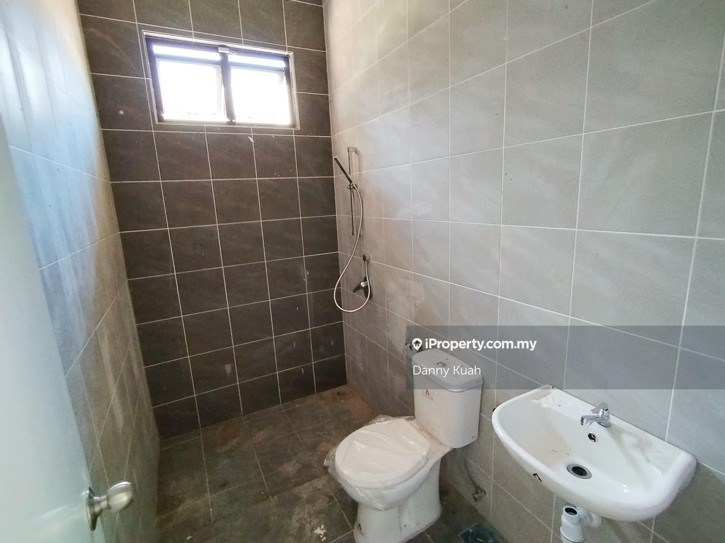 Bungalow House for Sale in Ayer Keroh, Melaka by Danny Kuah - iProperty.com.my