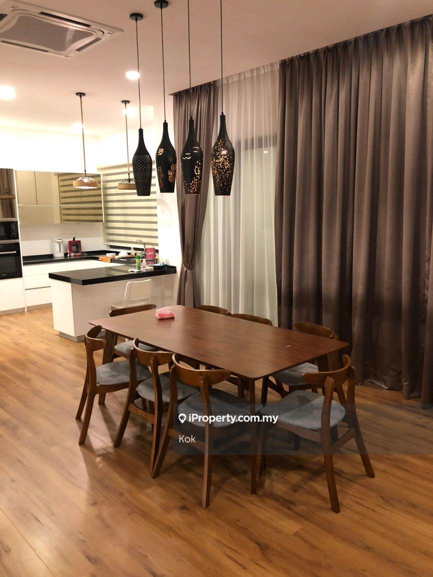 Rumah Berkembar untuk Dijual di Desa Petaling, Kuala Lumpur oleh Kok - iProperty.com.my