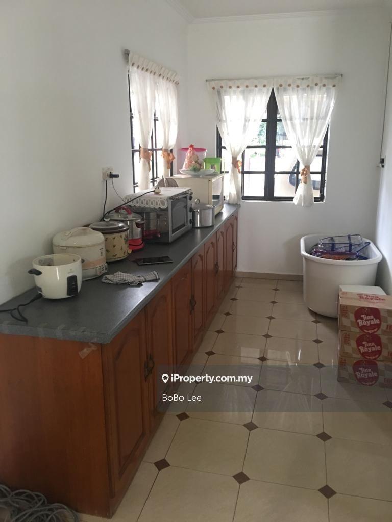 Bungalow House for Sale in Taman Yarl, Jalan Klang Lama (Old Klang Road) by BoBo Lee - iProperty.com.my