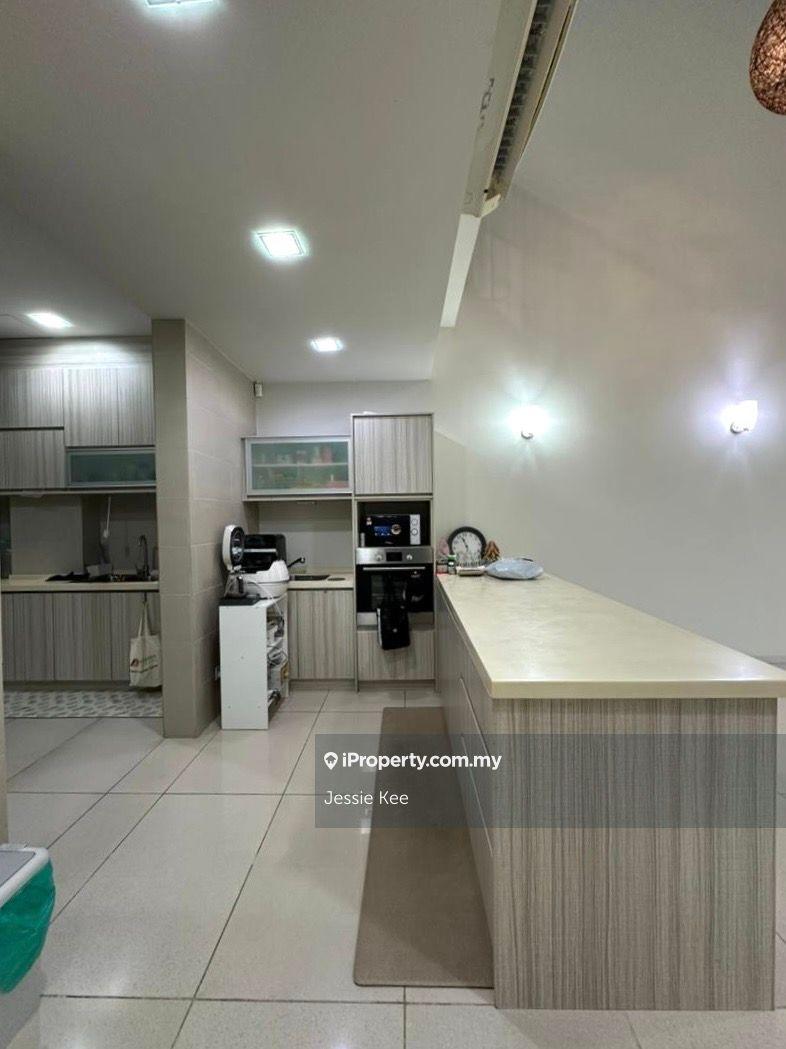Rumah Berangkai 2 Tingkat untuk Dijual di Casaman, Desa Parkcity oleh Jessie Kee - iProperty.com.my